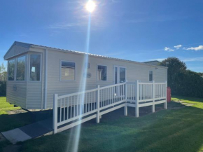 Lyndean - Skipsea Sands